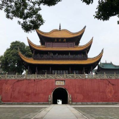 ¡Sumérgete en la Historia y la Belleza en el Templo de Yueyang Lou!