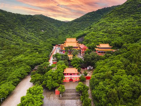 ¡Sumérgete en la historia y la belleza del Templo de la Gran Felicidad en Huaibei!