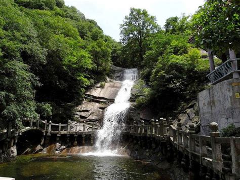 ¡El Monte Huaguo, un paraíso para los amantes de la naturaleza y la historia!